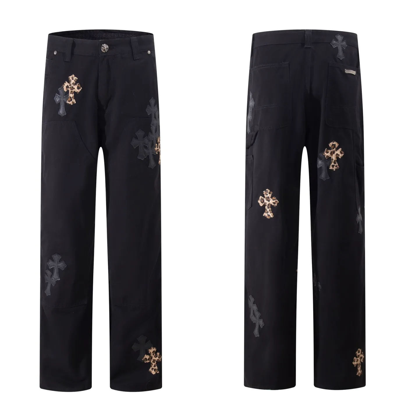 P260 Style No.: H28 Crow Heart & 𝐂𝐡𝐫𝐨𝐦𝐞 𝐇𝐞𝐚𝐫𝐭 ss25 The same black leopard print leather casual button-down logging pants as the star. Styles with different washed textures are very friendly to people with thin legs. The slightly flared version perfectly modifies the leg shape. The timeless and moderate length makes it easy to match and match. It is the basis for various styles and is a must-have in your wardrobe! The fabric is stiff but also makes the upper body soft without losing texture. The washing process is even more perfect. It is a must-have item for everyone! ! ! Washed wheat, hang tag, pants label, three labels complete Color: black Size: 28-30-32-34-36